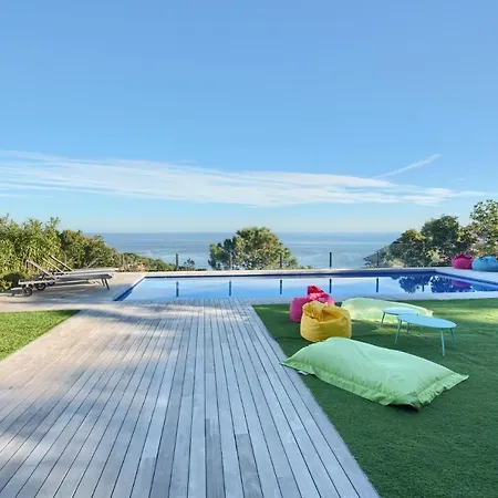 6 Bedroom With Sea Views & Pool In Sa Riera, Begur