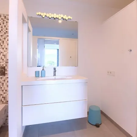 6 Bedroom With Sea Views & Pool In Sa Riera, Villa