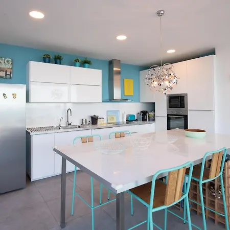 Villa 6 Bedroom With Sea Views & Pool In Sa Riera, *